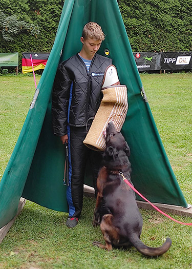 Jugend-Helferausbildung